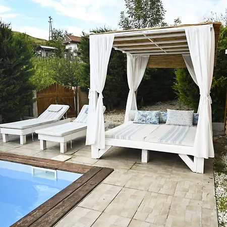 Villa Pool Garden-oaza