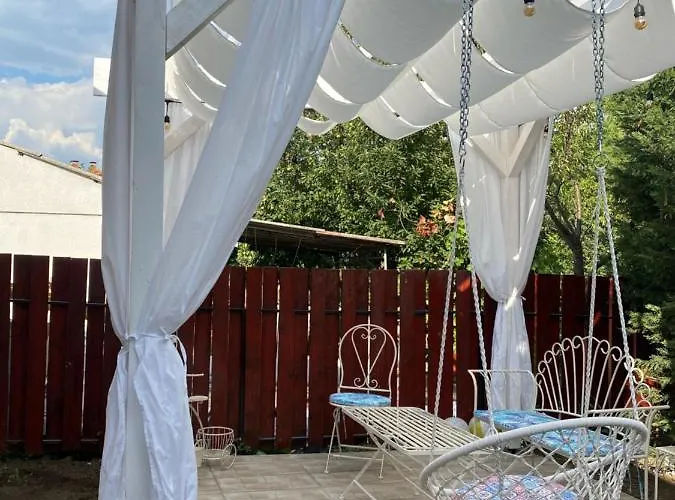 Pool Garden-oaza Villa *