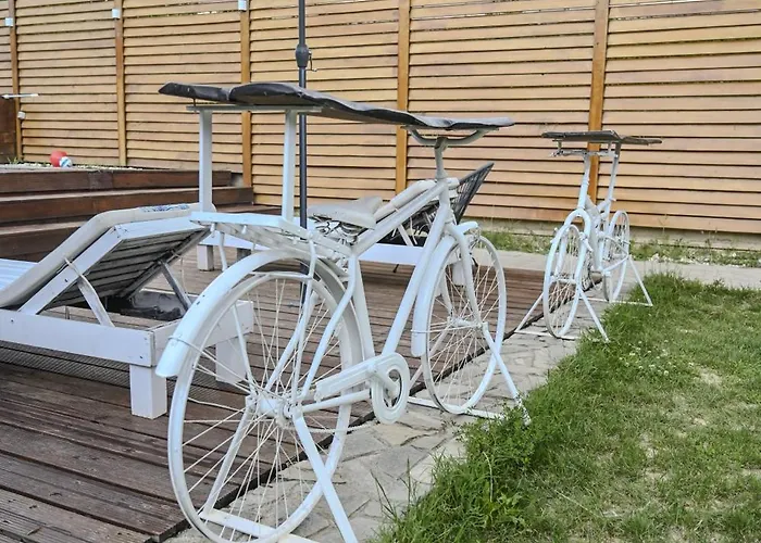 Pool Garden-oaza Villa Skopje